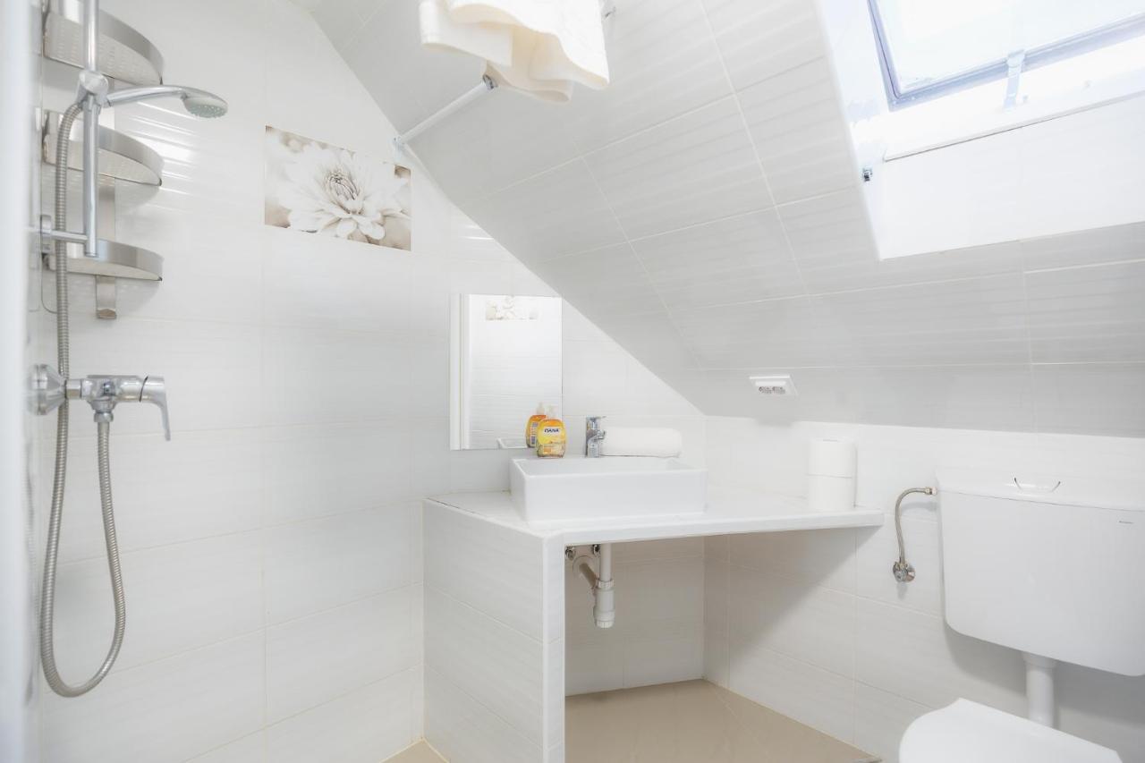Galerius Pihenohaz By Bltn Siofok Apartment Bagian luar foto