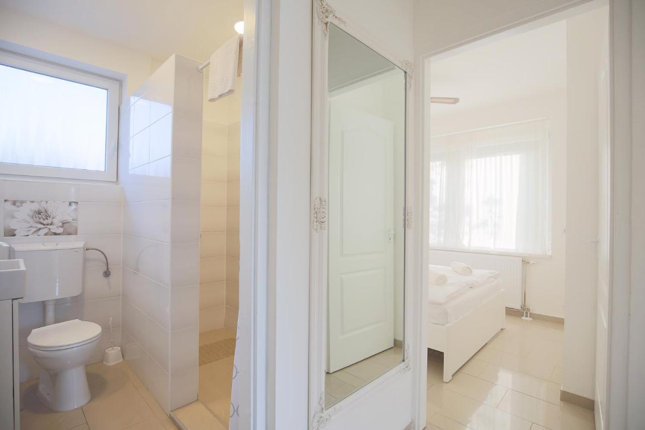 Galerius Pihenohaz By Bltn Siofok Apartment Bagian luar foto